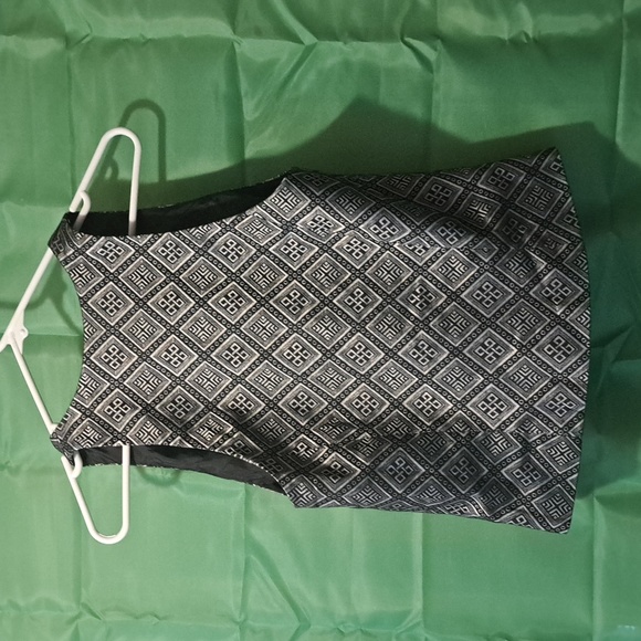 Youth/Women's Suit Vest - Picture 2 of 2